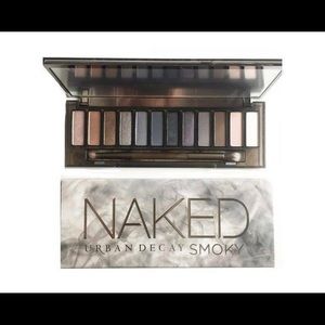Urban decay Naked Smokey pallette